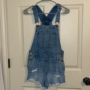 Wild Fable overall shorts. XS